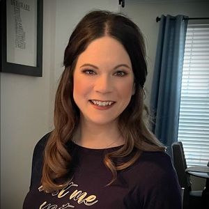 Meet your Posher, Gina